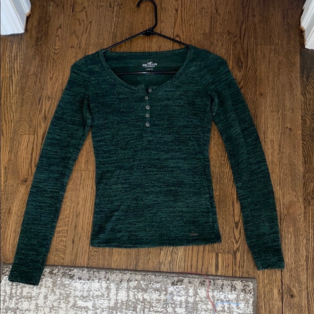 Hollister Button-Up Slim Tee